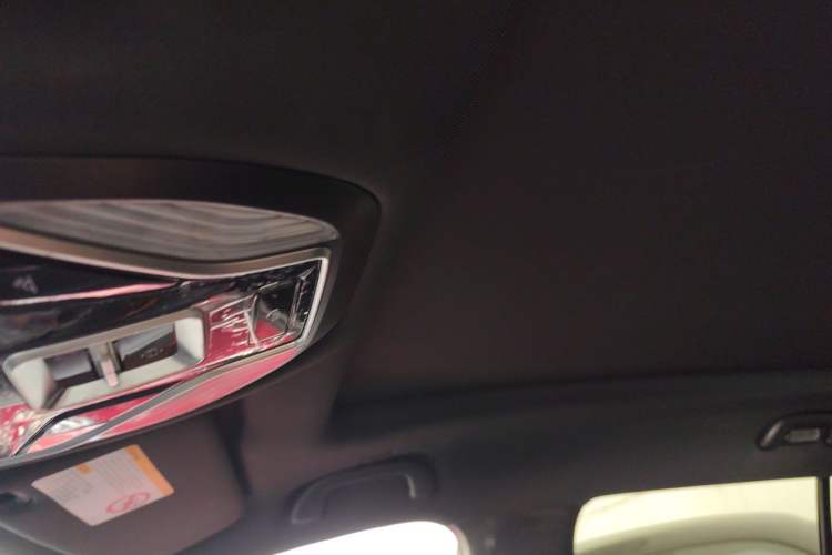 Used Ford Equator Sport 2025 EcoBoost 170 Prestige PLUS Headliner
