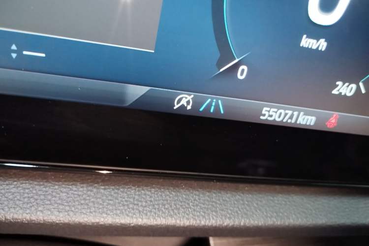 Used Ford Equator Sport 2025 EcoBoost 170 Prestige PLUS Instrument Cluster