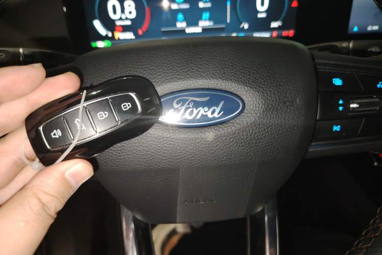 Used Ford Equator Sport 2025 EcoBoost 170 Prestige PLUS Interior 1