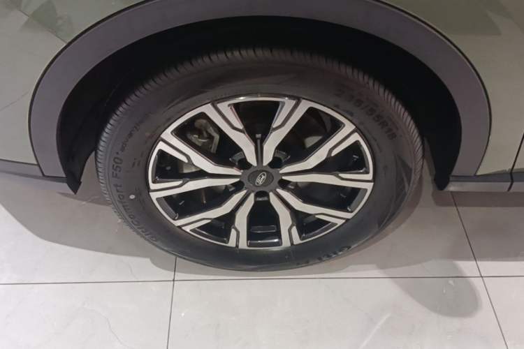 Used Ford Equator Sport 2025 EcoBoost 170 Prime Edition Left Front Wheel Hub