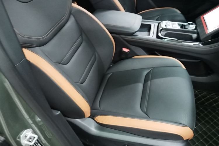 Used Ford Equator Sport 2025 EcoBoost 170 Prestige PLUS Right Front Seat