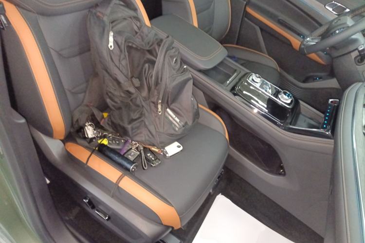 Used Ford Equator Sport 2025 EcoBoost 170 Prestige PLUS Right Front Seat