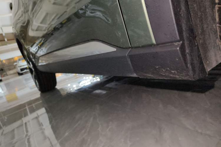 Used Ford Equator Sport 2025 EcoBoost 170 Prestige PLUS Right Side Sill