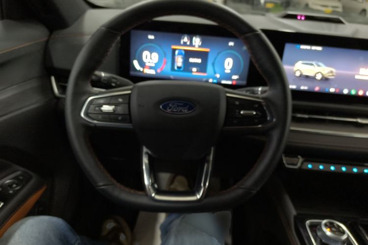 Used Ford Equator Sport 2025 EcoBoost 170 Prestige PLUS Steering Wheel