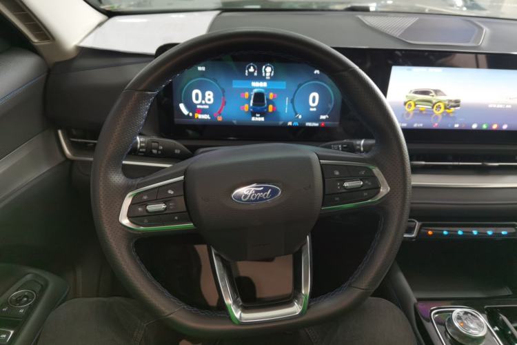 Used Ford Equator Sport 2025 EcoBoost 170 Platinum Edition Steering Wheel