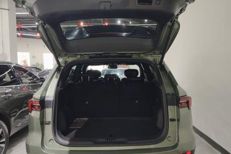 Used Ford Equator Sport 2025 EcoBoost 170 Prestige PLUS Trunk