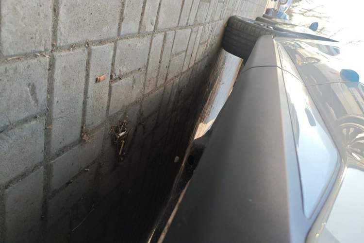Used Ford Equator Sport 2025 EcoBoost 170 Platinum Edition Left Side Sill