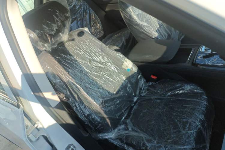 Used Ford Equator Sport 2025 EcoBoost 170 Platinum Edition Right Front Seat