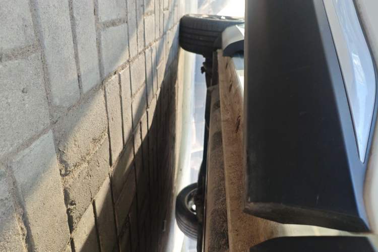 Used Ford Equator Sport 2025 EcoBoost 170 Platinum Edition Right Side Sill