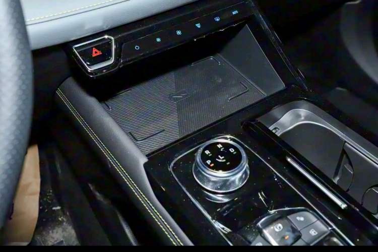 Used Ford Equator Sport New Energy 2025 Luxury Plus Version Gear Lever