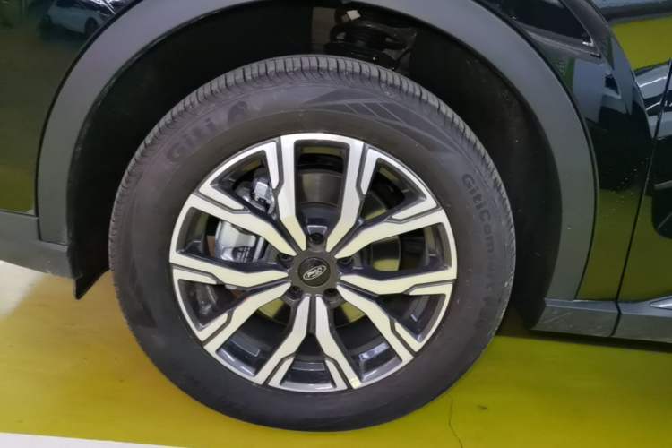 Used Ford Equator Sport New Energy 2025 Elite Version Exterior 4
