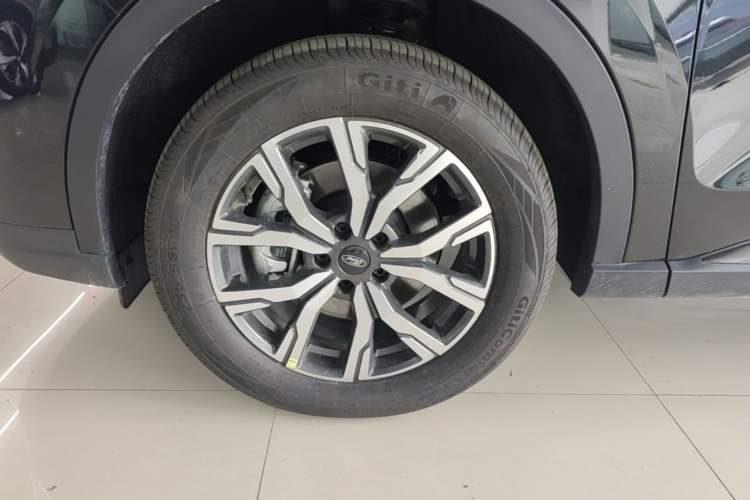 Used Ford Equator Sport New Energy 2025 Elite Version Left Front Wheel Hub