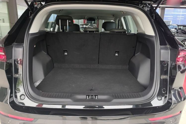 Used Ford Equator Sport New Energy 2025 Elite Version Trunk
