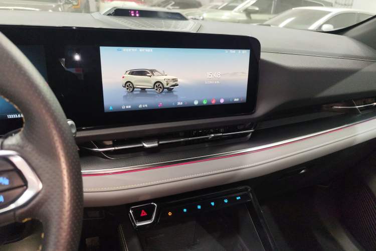 Used Ford Equator Sport New Energy 2025 Luxury Edition Audio And AC Panel
