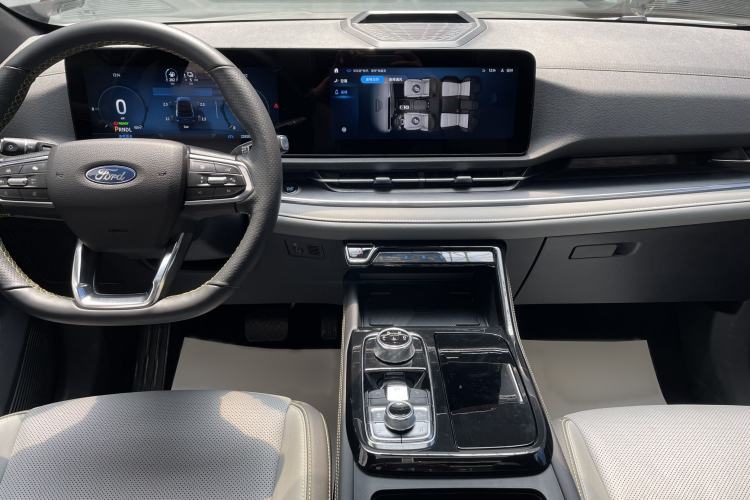 Used Ford Equator Sport New Energy 2025 Luxury Plus Version Audio And AC Panel