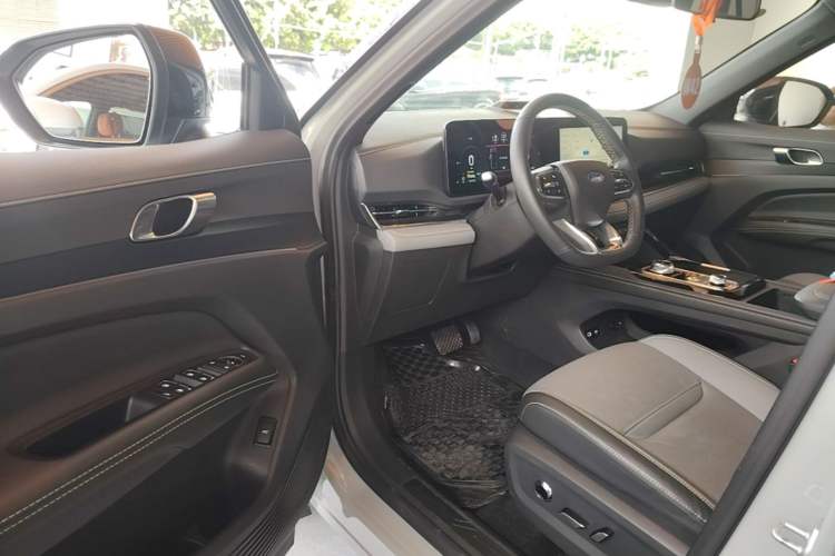 Used Ford Equator Sport New Energy 2025 Luxury Edition Driver Seat