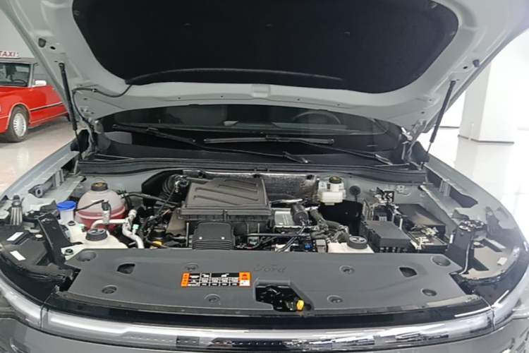 Used Ford Equator Sport New Energy 2025 Luxury Plus Version Engine Bay