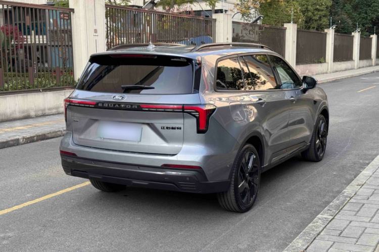 Used Ford Equator Sport New Energy 2025 Luxury Plus Version Exterior 3