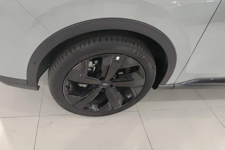 Used Ford Equator Sport New Energy 2025 Luxury Plus Version Exterior 7