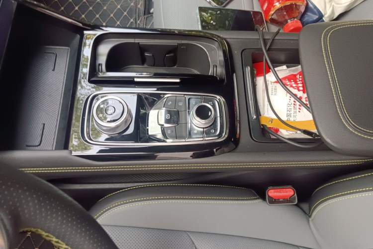 Used Ford Equator Sport New Energy 2025 Luxury Plus Version Gear Lever