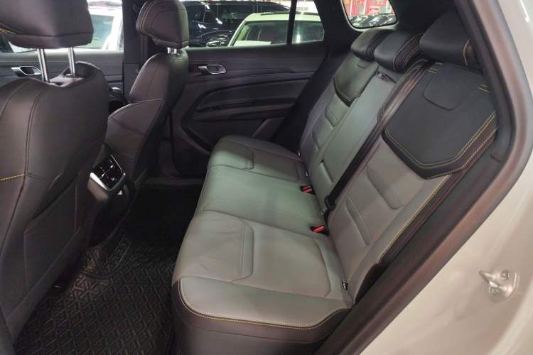Used Ford Equator Sport New Energy 2025 Luxury Plus Version Interior 4