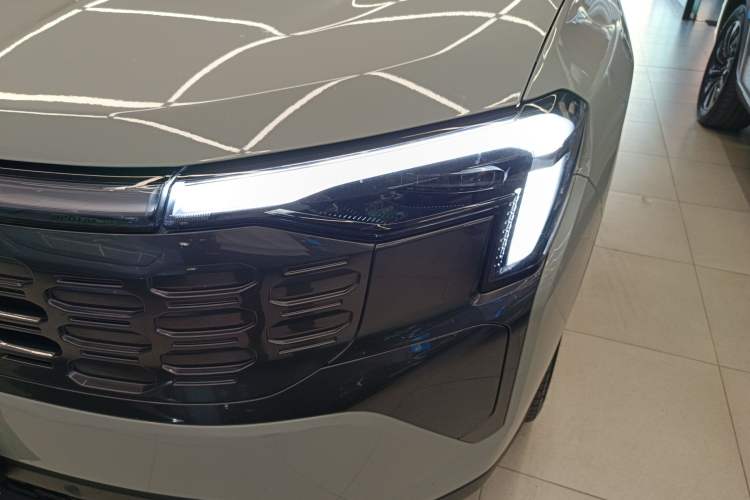 Used Ford Equator Sport New Energy 2025 Luxury Plus Version Left Front Headlight