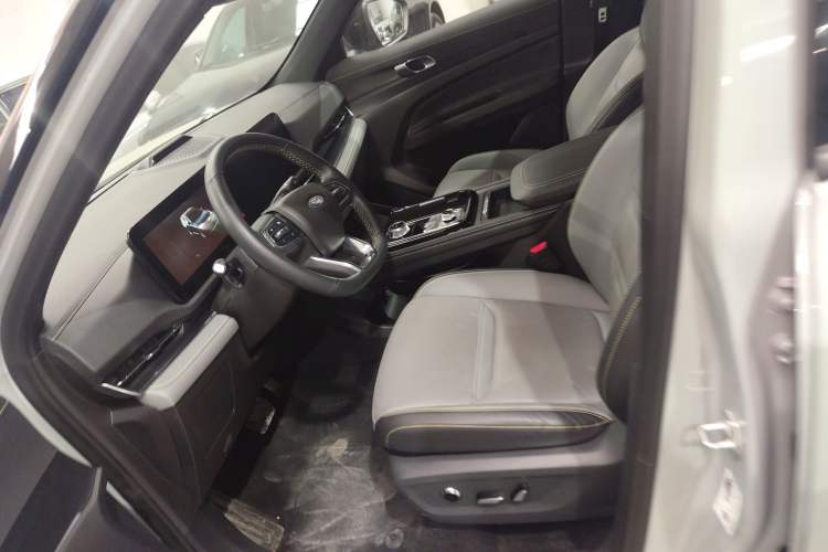 Used Ford Equator Sport New Energy 2025 Luxury Edition Left Front Seat