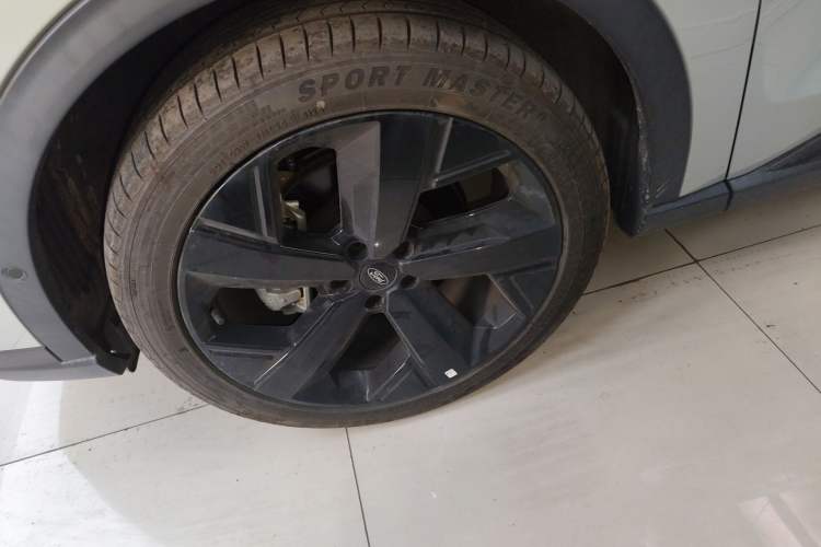 Used Ford Equator Sport New Energy 2025 Luxury Plus Version Left Front Wheel Hub