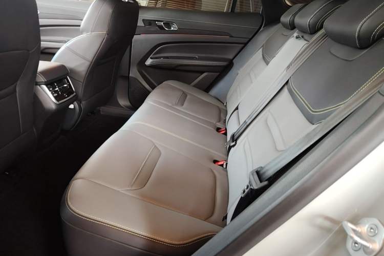 Used Ford Equator Sport New Energy 2025 Luxury Edition Left Rear Seat