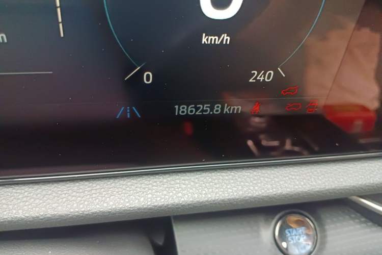 Used Ford Equator Sport New Energy 2025 Luxury Plus Version Odometer Close Up