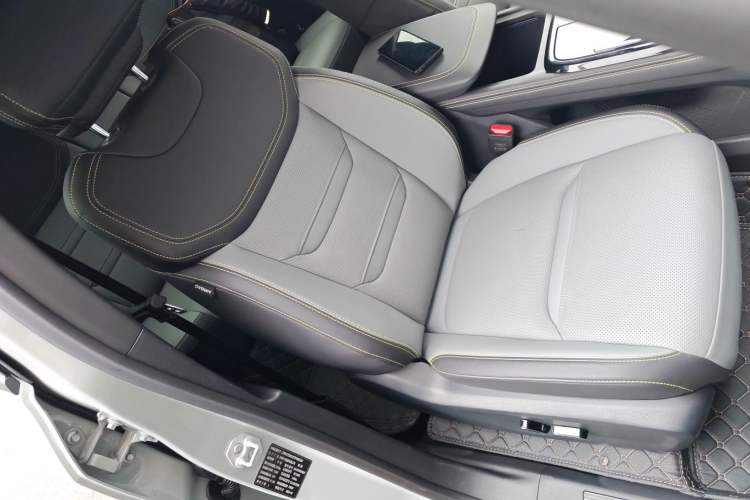 Used Ford Equator Sport New Energy 2025 Luxury Plus Version Right Front Seat