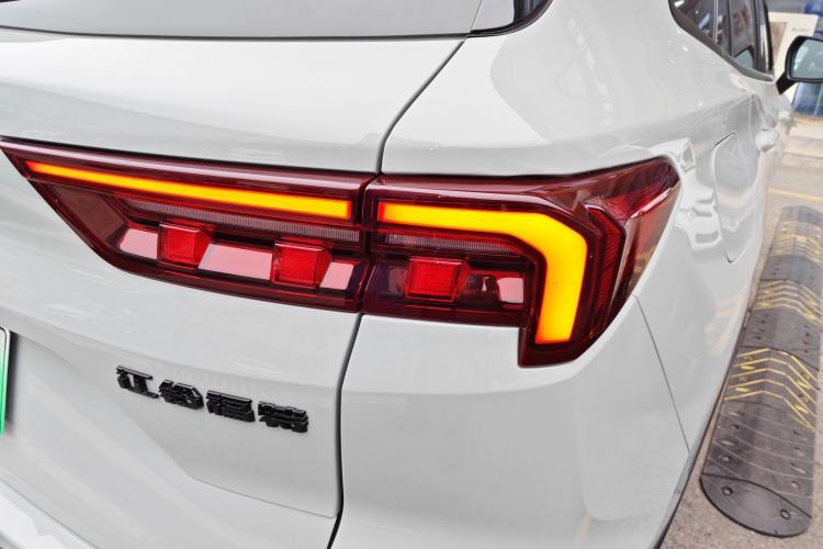 Used Ford Equator Sport New Energy 2025 Luxury Plus Version Right Rear Taillight