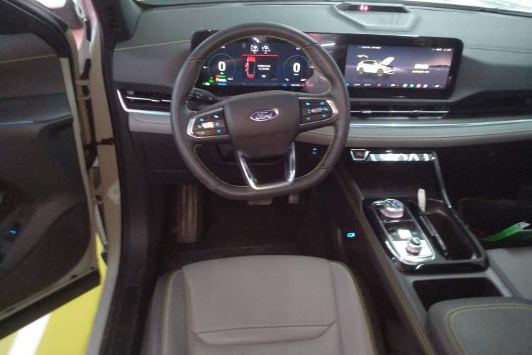 Used Ford Equator Sport New Energy 2025 Luxury Plus Version Steering Wheel
