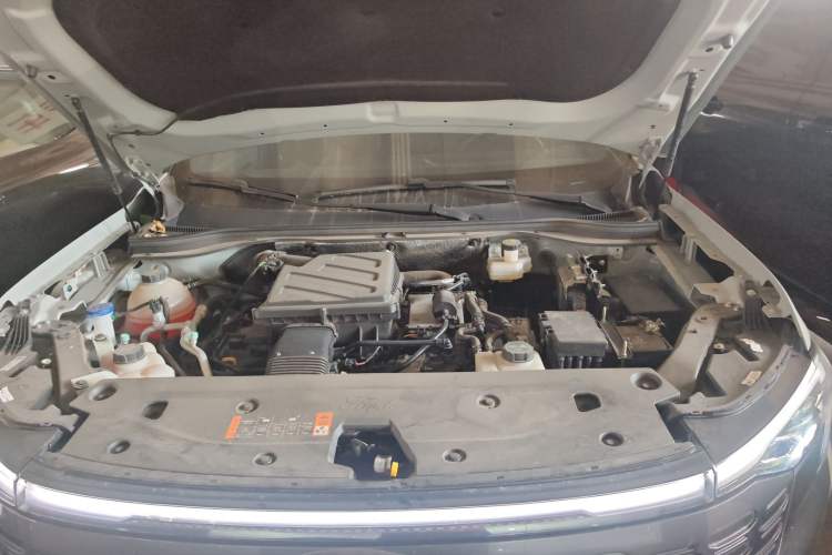 Used Ford Equator Sport New Energy 2025 Luxury Plus Version Engine Bay