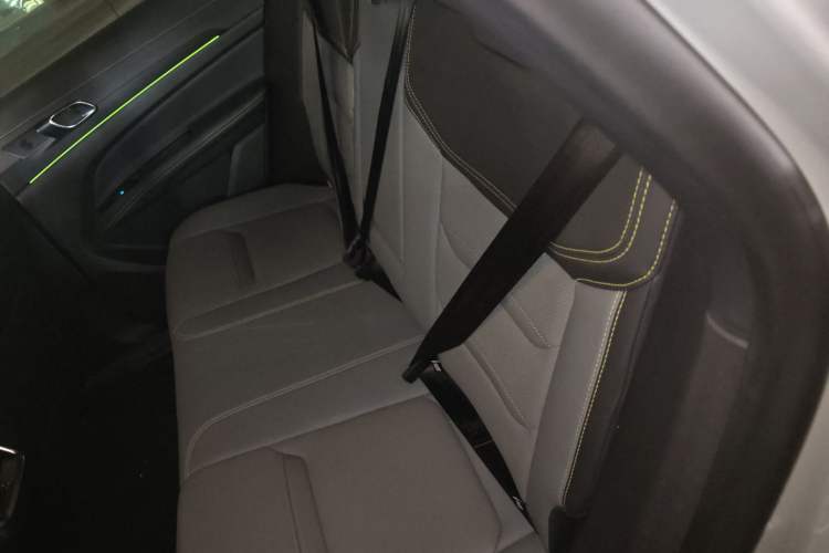 Used Ford Equator Sport New Energy 2025 Luxury Plus Version Interior 4