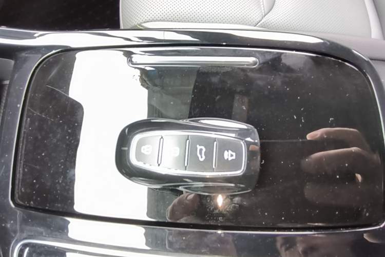 Used Ford Equator Sport New Energy 2025 Luxury Plus Version Interior 1