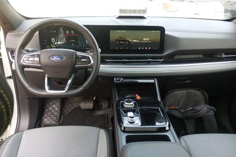 Used Ford Equator Sport New Energy 2025 Luxury Plus Version Interior 2