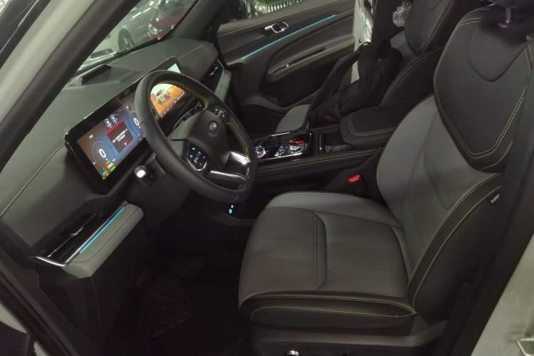 Used Ford Equator Sport New Energy 2025 Luxury Plus Version Left Front Seat