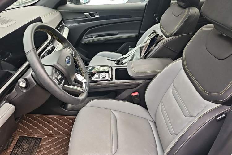 Used Ford Equator Sport New Energy 2025 Luxury Edition Left Front Seat