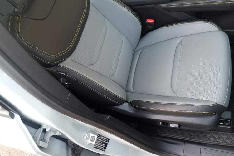 Used Ford Equator Sport New Energy 2025 Luxury Plus Version Right Front Seat