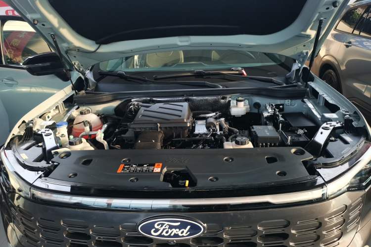 Used Ford Equator Sport New Energy 2025 Luxury Plus Version Engine Bay