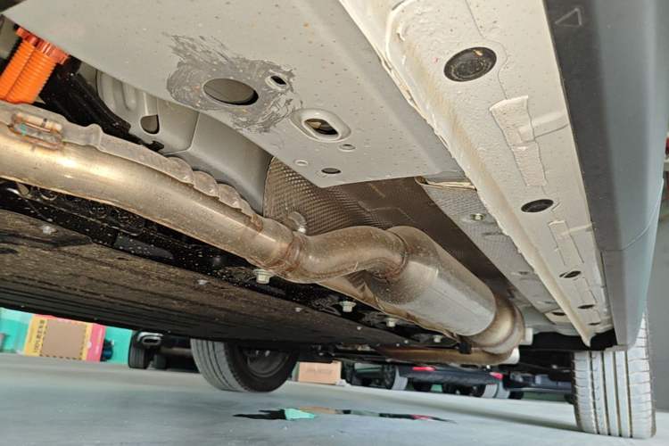 Used Ford Equator Sport New Energy 2025 Platinum Edition Right Side Sill