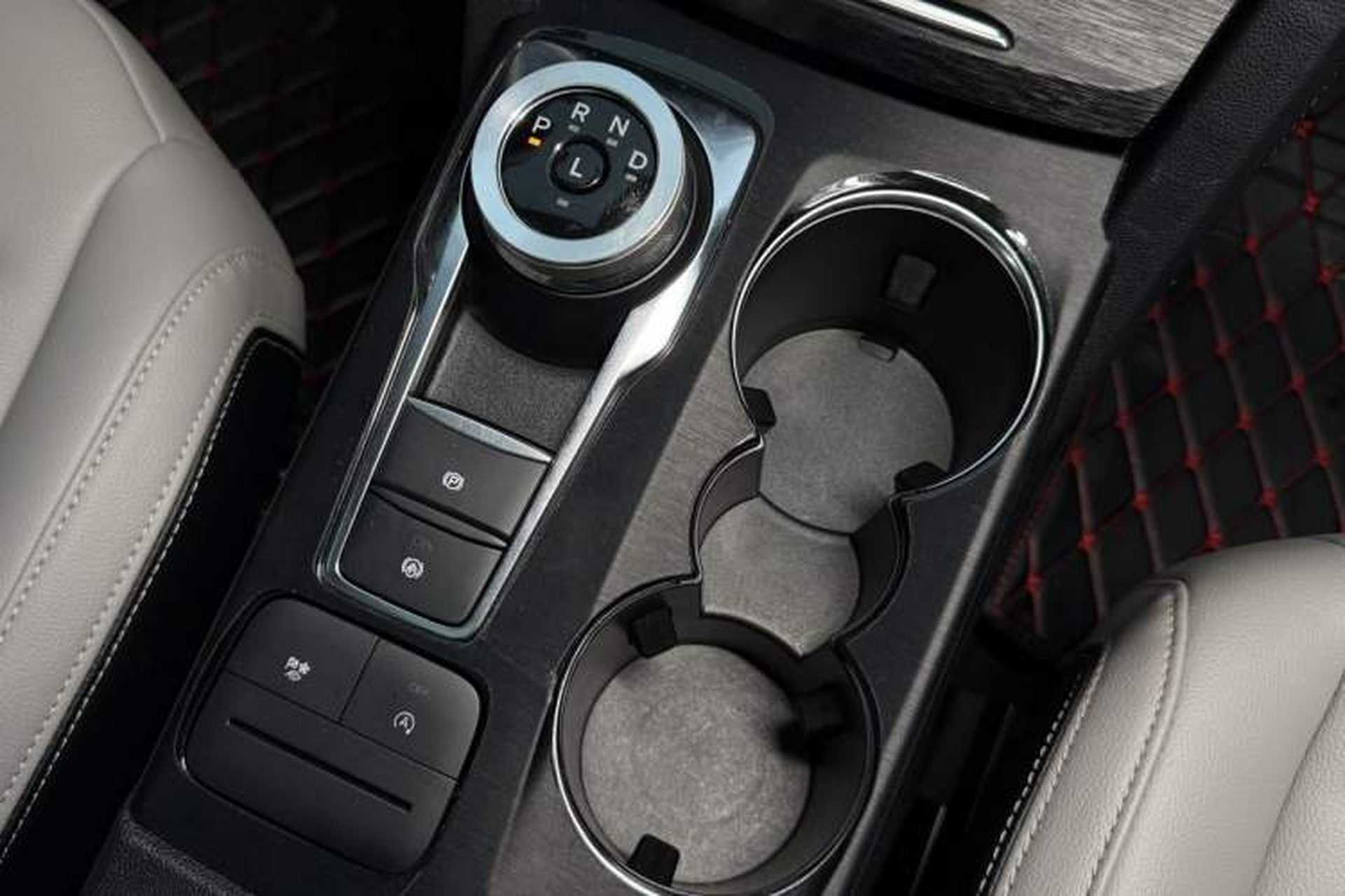 Used Ford Escape 2024 EcoBoost 245 Two-Wheel-Drive Comfort Edition Gear Lever