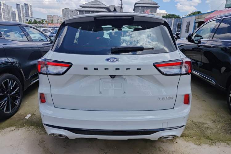 Used Ford Escape 2024 EcoBoost 245 Four-Wheel Drive ST-Line Pro Trim Exterior 4