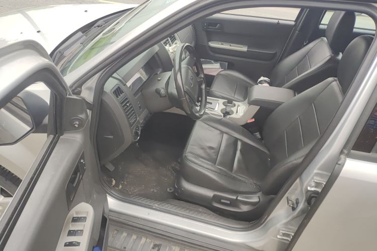 Used Ford Escape  Driver Seat