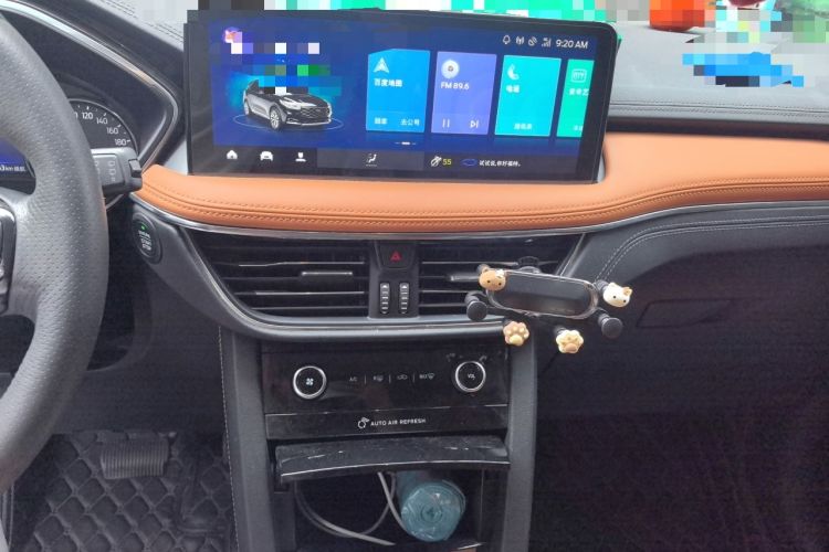 Used Ford Escape 2020 EcoBoost 245 Two-Wheel-Drive Titanium Edition Audio And AC Panel