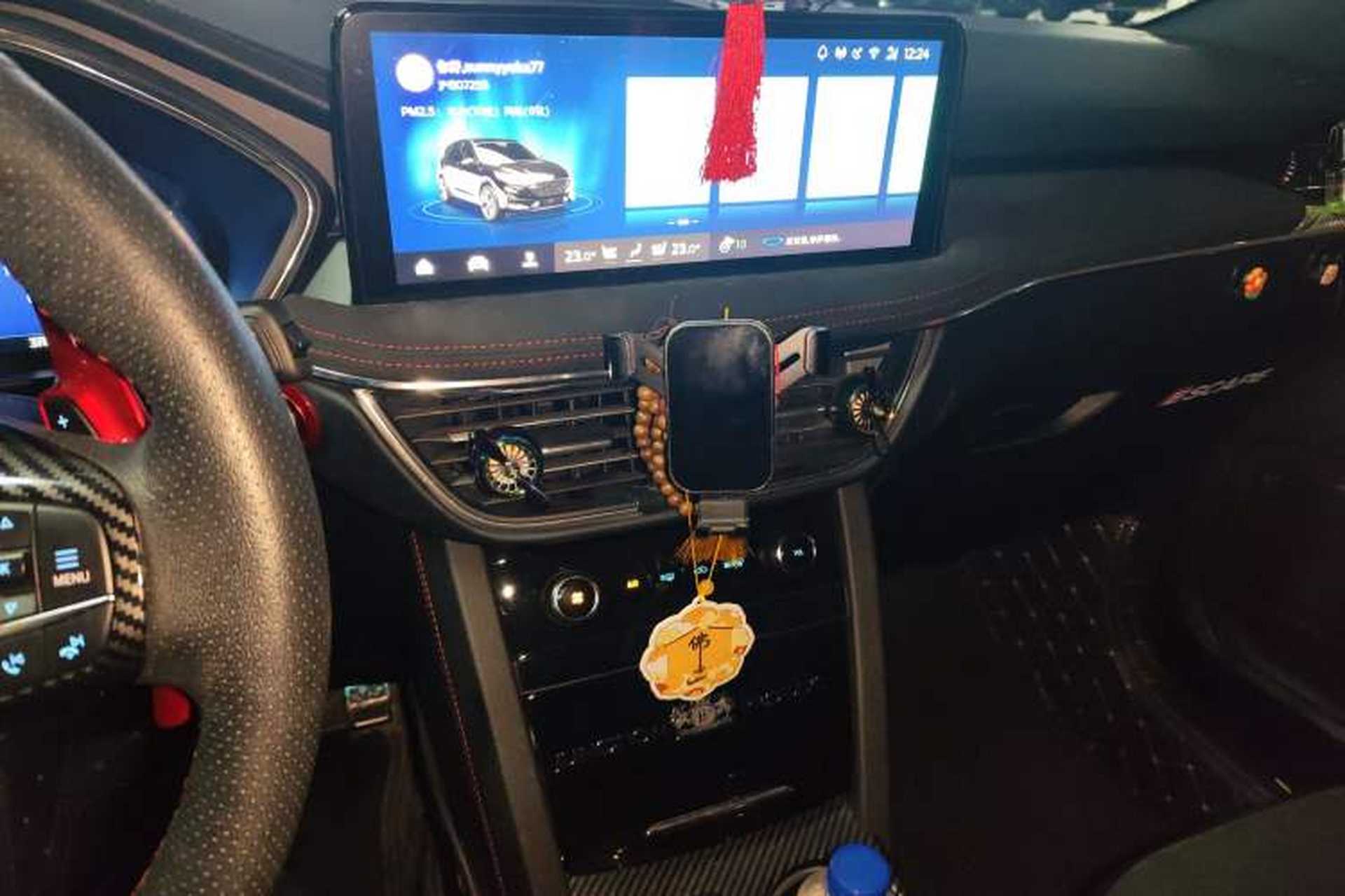 Used Ford Escape 2020 EcoBoost 245 Four-Wheel Drive ST-LINE Deluxe Edition Audio And AC Panel