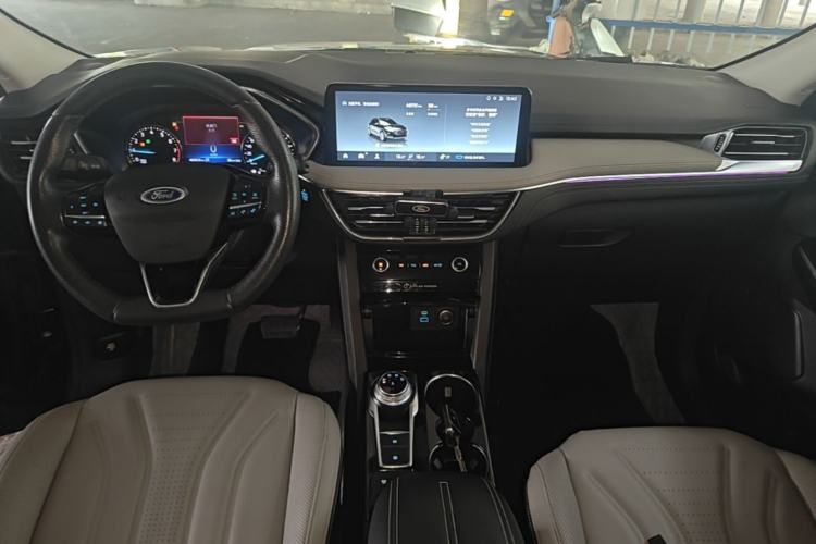 Used Ford Escape 2020 EcoBoost 245 Two-Wheel Drive Smart & Enjoyment Model Center Console