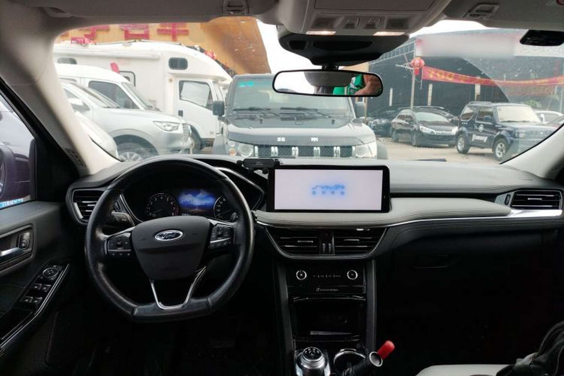 Used Ford Escape 2020 EcoBoost 245 Two-Wheel-Drive Titanium Edition Center Console
