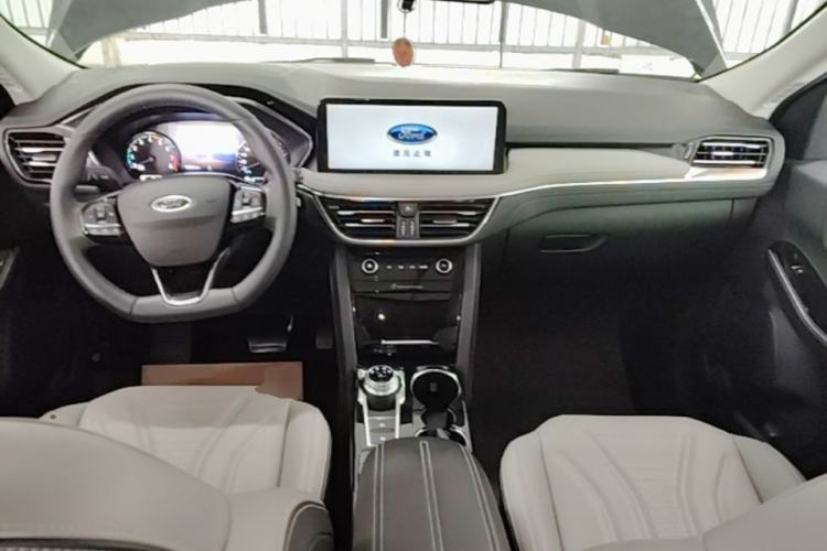 Used Ford Escape 2020 EcoBoost 245 Two-Wheel-Drive Titanium Edition Center Console